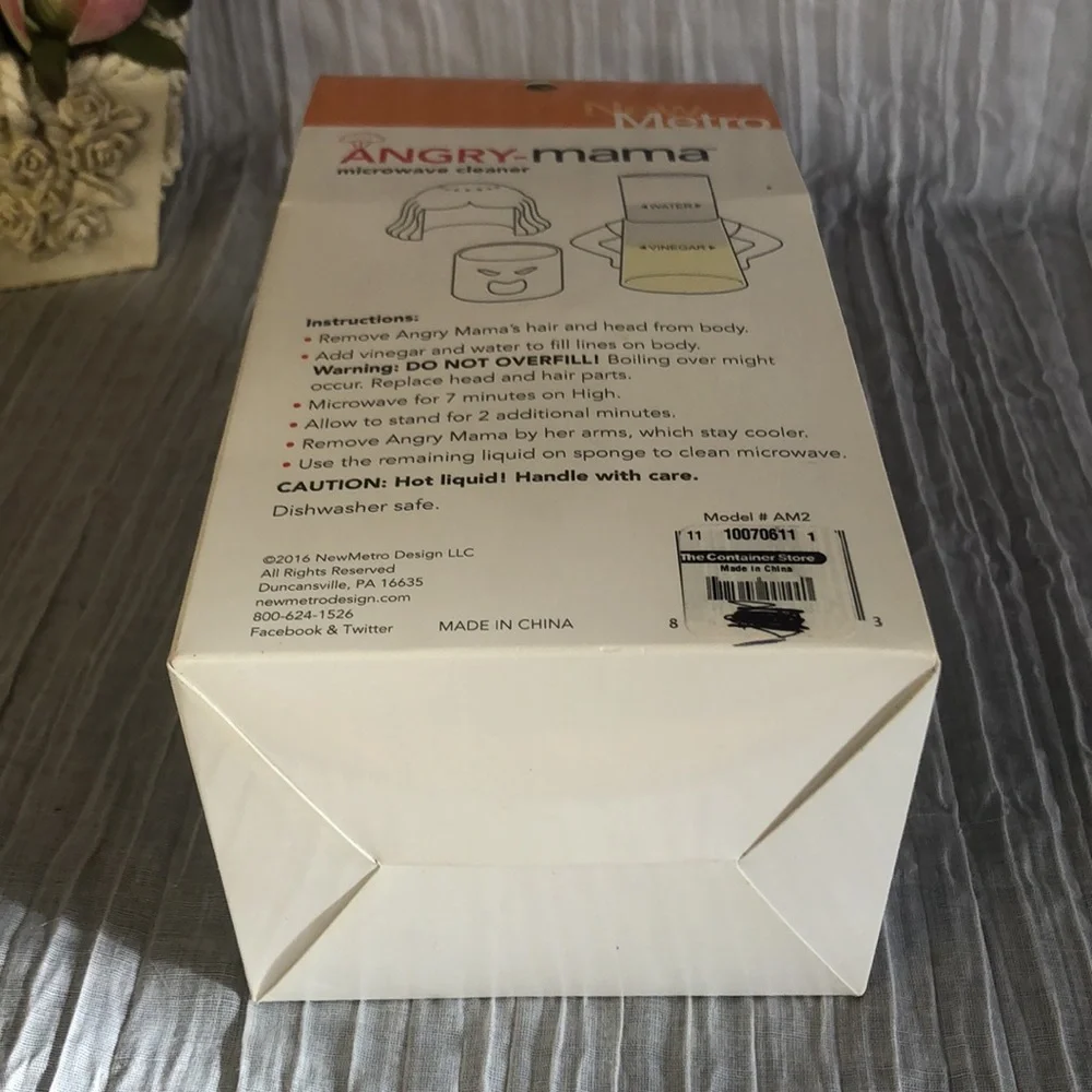 ANGRY MAMA steam cleaner Microwave Cleaner new in box kitchen cleaning item